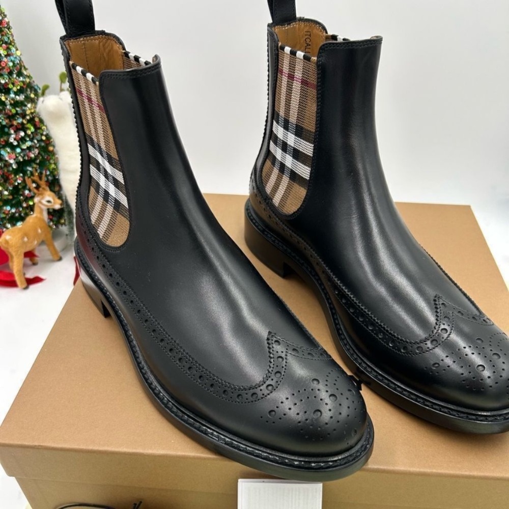 Men’s Burberry vintage check leather Chelsea boots size 43 made in Italy - Picture 2 of 11